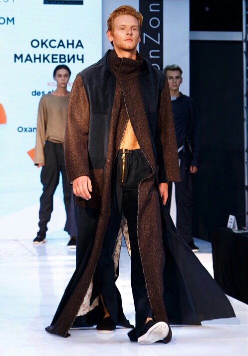 PrimeModels1's tweet photo. Андрей в показе дизайнера Оксаны Манкевич в рамках выставки Киев Fashion #modeling #fashion #show #mensfashion #defile #catwalk #style #ukrainianfashion #ukrainianmodels #primemodels #modelagency #motheragency https://t.co/tcxCk6HvyL