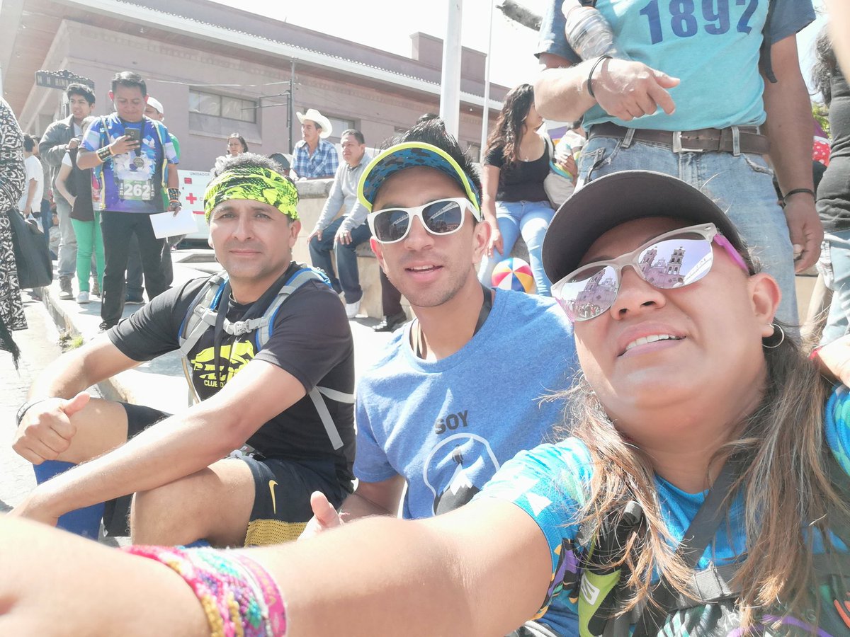 TengoAlasTrail's tweet photo. #tengoalasenlospies #Mexico 🇲🇽 #teziutlan @TengoAlasTrail @yoelegicorrer1 @SalomonMex @EntreRunners @InspiraRunningS @IcyHotMx @buff_es @LaSportivaMex @TerritorioTrail @Clarix_27 @PEPE_VALDES1 @BetoVodka @Heck1123 @Nery_Run @ironpapi912 @AlfUgarte  @ironpapi912 https://t.co/UNOTLctRXK