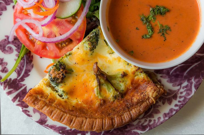 SerenitygardenT's tweet photo. Lunch at @SerenitygardenT open today from 11.30am. #DineLocal #ilovewpb #TeahouseFun #lunch https://t.co/CPqe5C6LrE