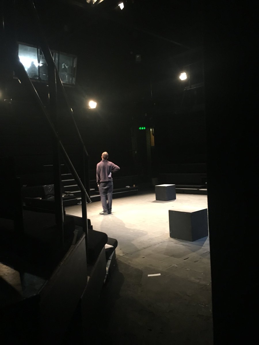 techtechtech - prepping for tonight’s show! @VOILACockpit  #PoetryHouseLive