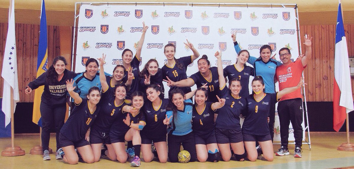 balonmanochile's tweet photo. NACIONAL UNIVERSITARIO | En Concepcion en el Estadio Mun. Collao se está jugando el Nac. Univ. Femenino 👏🏻🇨🇱 Hay partidos hasta el sábado #balonmanochile https://t.co/8kjTcQsJZu