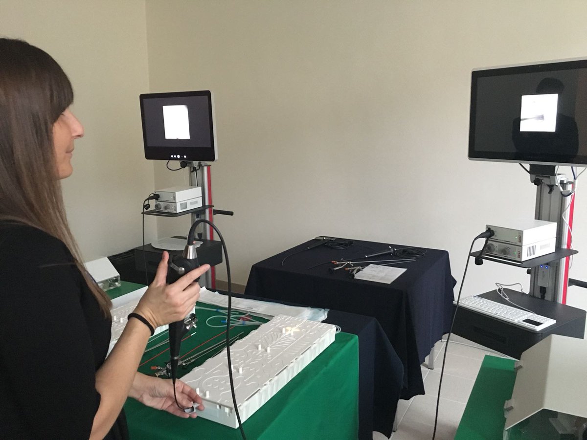 Francesca Vedovo (@francescavedovo) on Twitter photo #TnTuro17 <a href="/scoffonecesare/">scoffone cesare</a>
#TnTUro2017
<a href="/emiliani_e/">Esteban Emiliani</a> how many hands on trainings before real surgery? :-) #TnTuro17 <a href="/scoffonecesare/">scoffone cesare</a>
#TnTUro2017
<a href="/emiliani_e/">Esteban Emiliani</a> how many hands on trainings before real surgery? :-)