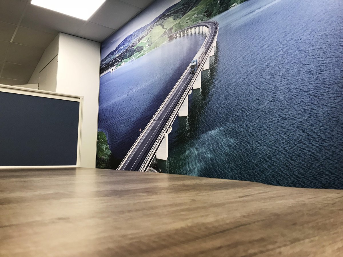 PoppySignsltd's tweet image. Another project completed for @WaltonSummit today! The walls look great! #wallpaper #graphics #iveco #trucks #office #wallgraphics #officegraphics #fiatfullback @Metamarkuk