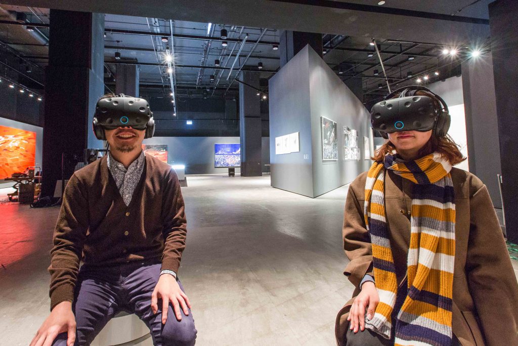 Today we announced a new multi-million dollar global VR program set to change the way the world creates and engages with the arts.

Read all about the <a href="/htcvive/">HTC VIVE</a> Arts Program below.

bit.ly/ViveArts