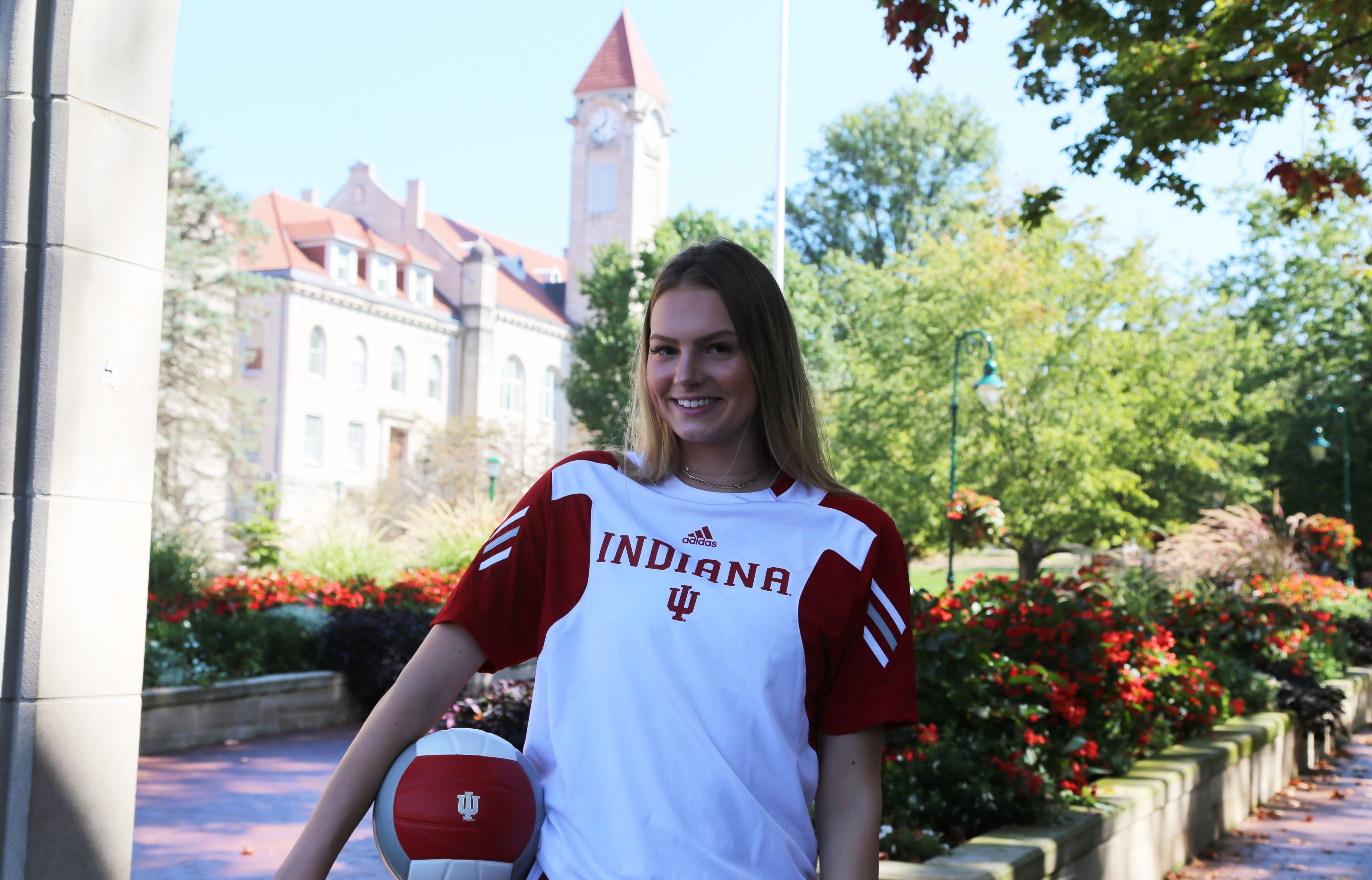 Indiana Volleyball on X: Lexi Johnson, 6-4