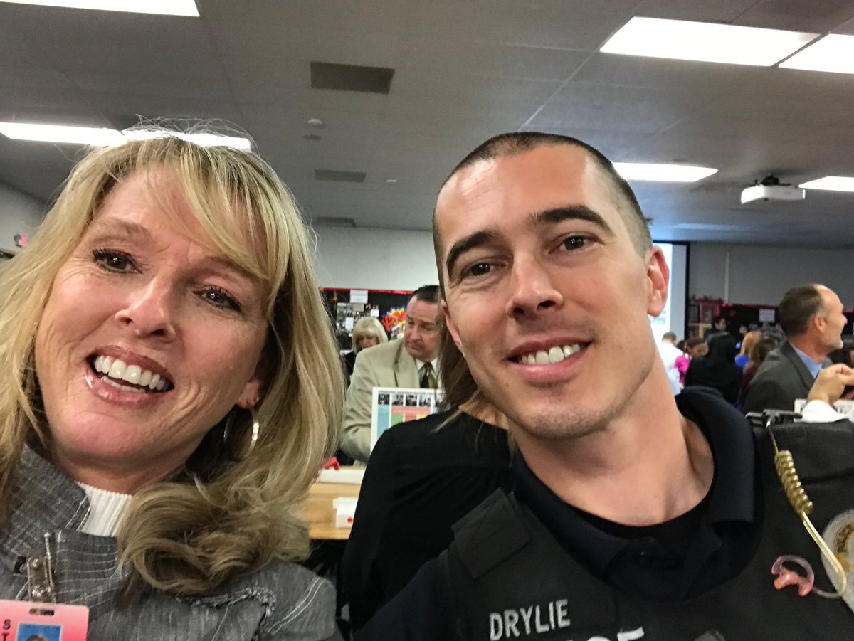 Tammy Strawser (tammy1corona) Twitter