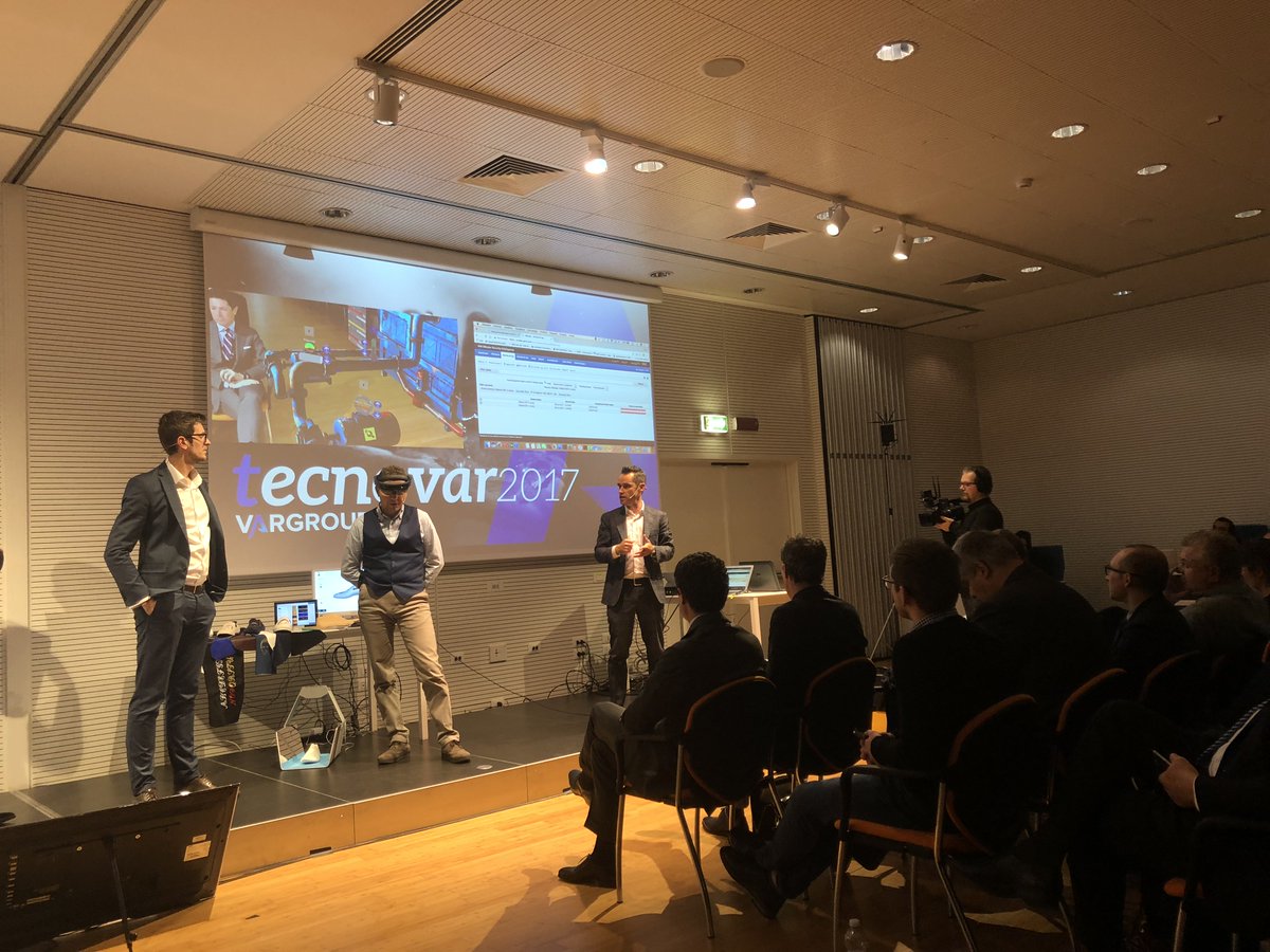 yarixsocial's tweet photo. #realtaaumentata #AR integrata a #cybersecurity e #SOC4.0: la simulazione di un attacco in diretta a #TecnoVar @VarGroup https://t.co/V4nt135iv8