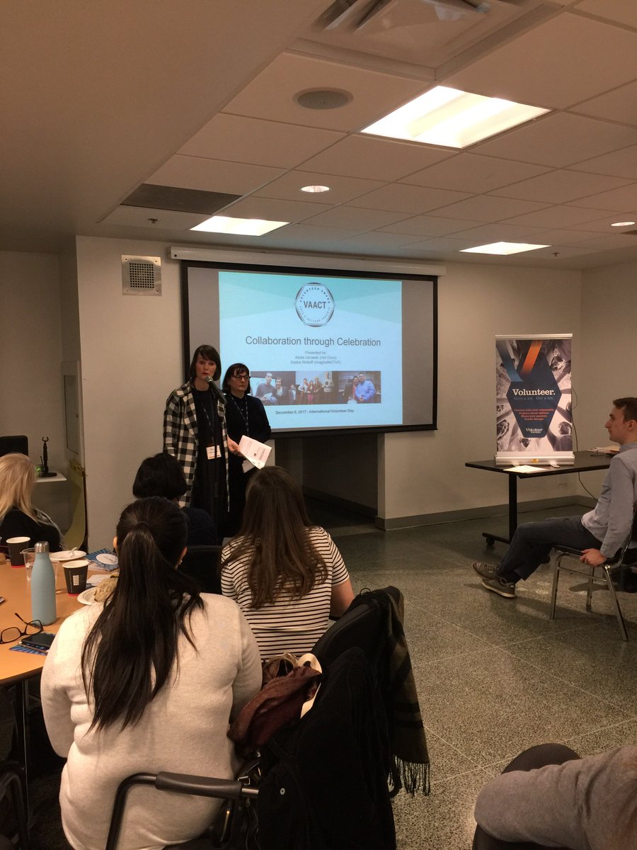 hd_volunteers's tweet photo. Alicks Girowski and Saskia Rinkoff sharing details on Volunteer Award for Arts & Culture in Toronto (VAACT) at #VECTor17 #Volunteering #Recognition #innovation https://t.co/lJuY4m7Dg3