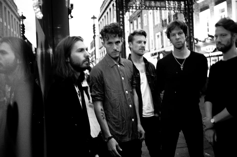 [LISTEN] Bad Family - On Your Wall // itsallindie.com/2017/11/listen… //