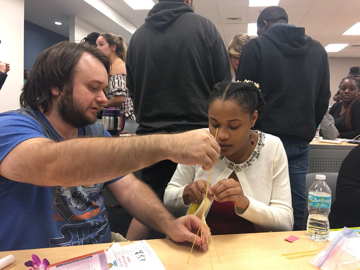 browardk12teach's tweet photo. STEM Education in action. #beateacher #browardscience https://t.co/6Fc7vYOmKg