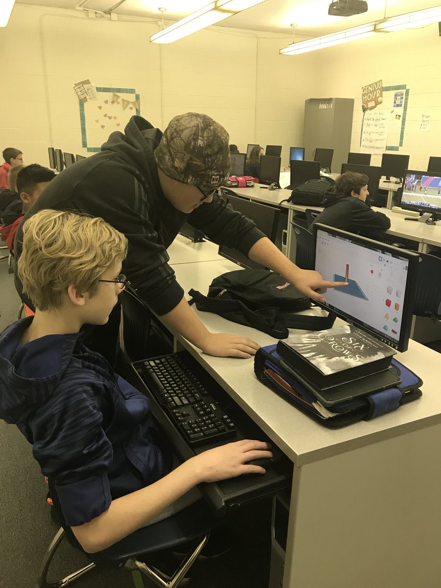 bowyersbots's tweet photo. Loved having a student from first quarter come back to teach us about #tinkercad. #peerhelp #3Ddesign https://t.co/KgfgpcnxWl