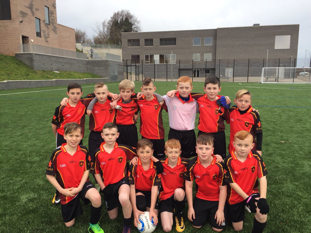 la_salle1's tweet photo. Well done to our yr 8 soccer team who won their NI Schools Cup 1st round match against @ColaisteFeirste #DLSabu https://t.co/5wYlI67zms