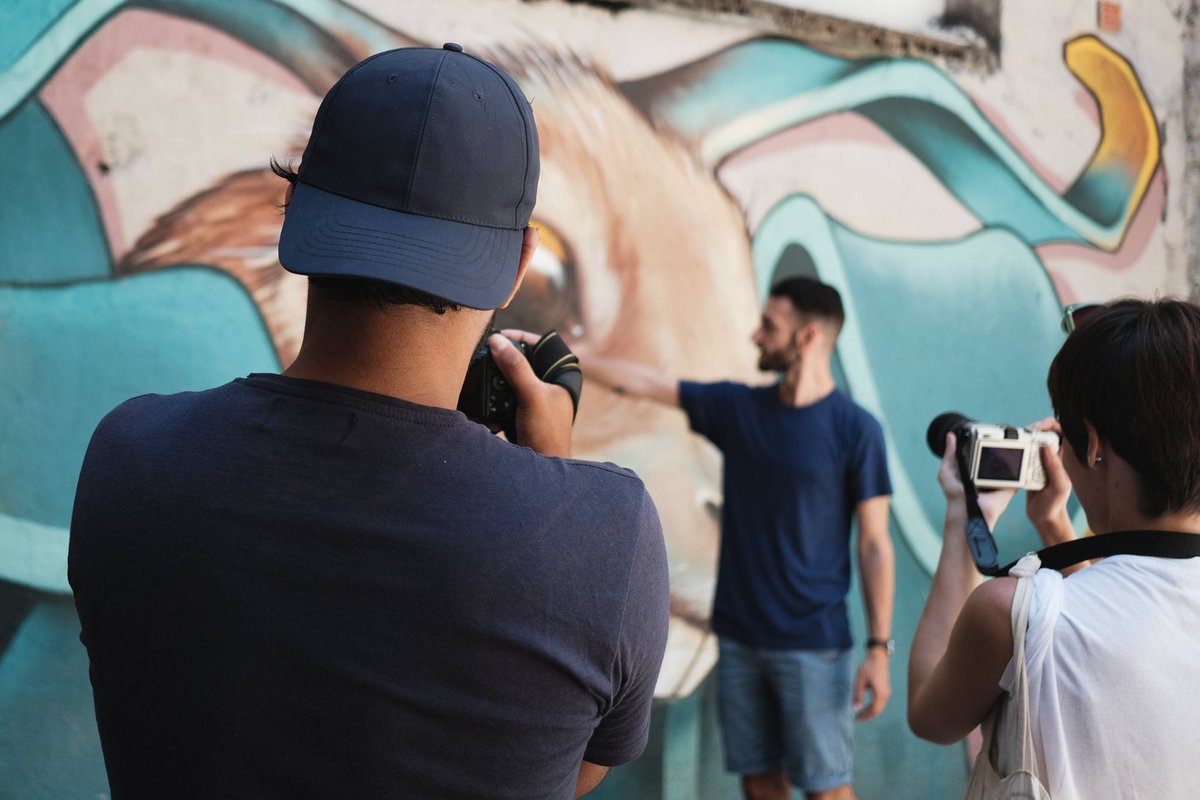 hellomeetjune's tweet photo. Go out with Katrina and capture the best of medieval #Born, #discover some of the #Gothic Quarter’s most hidden #squares, and snap some #street #art in up-and-coming #Raval: https://t.co/4dzDzHzSTj. #Barcelona #tour #activity #experience #host https://t.co/MZrlrhtNw9