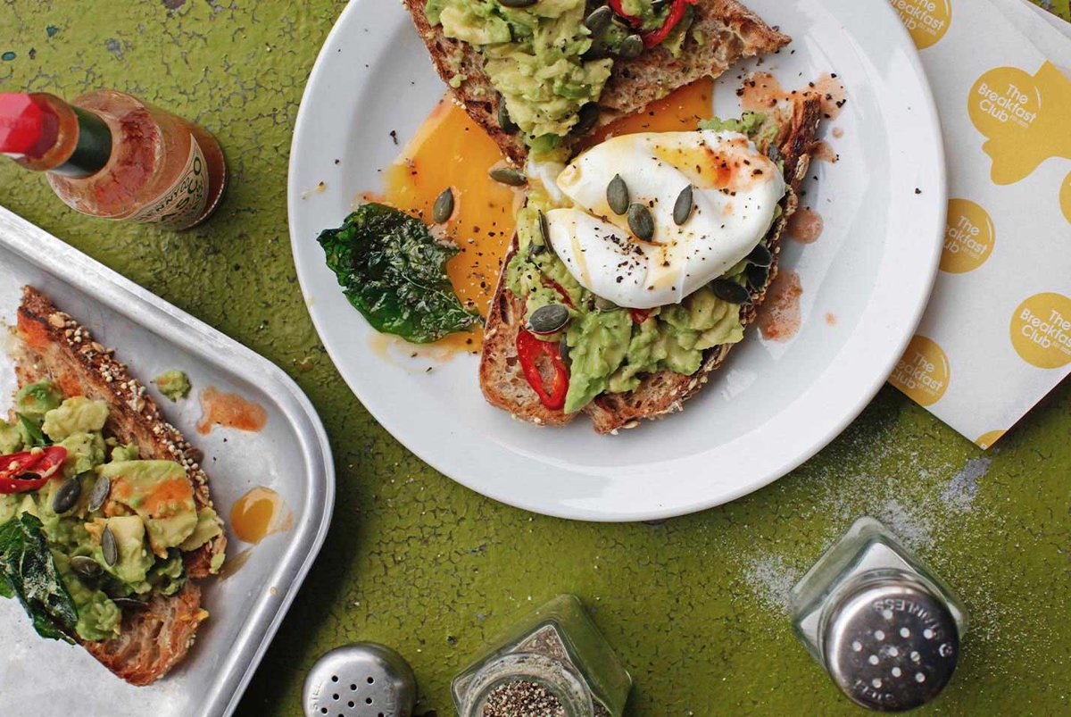 35 glorious breakfast spots you should visit in London: <a href="/SixStoreys/">Six Storeys on Soho</a> <a href="/HeistBank/">Heist Bank</a> @No11PimlicoRoad bit.ly/2wqaq1a