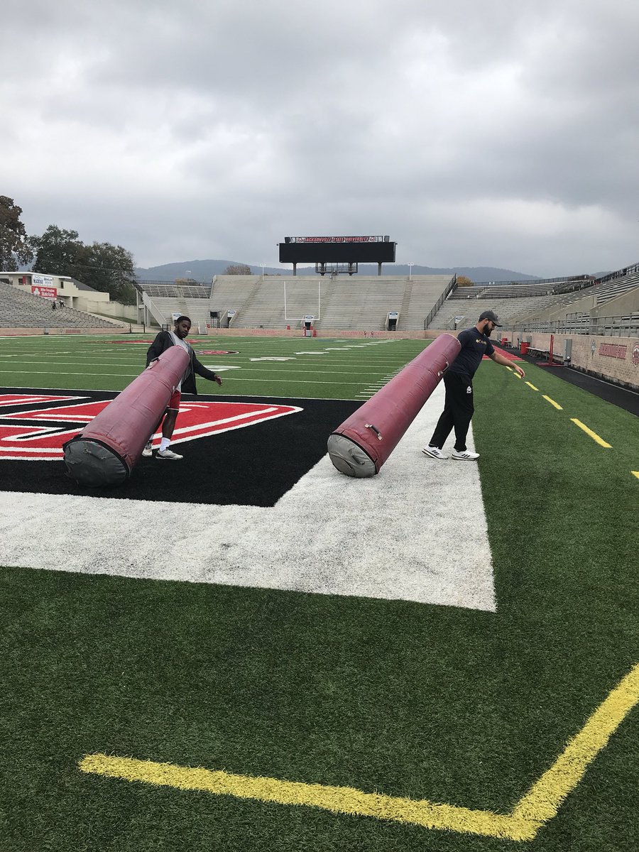 ejmoss95's tweet image. Helping set up the field for JSU football team @JSU_SMR