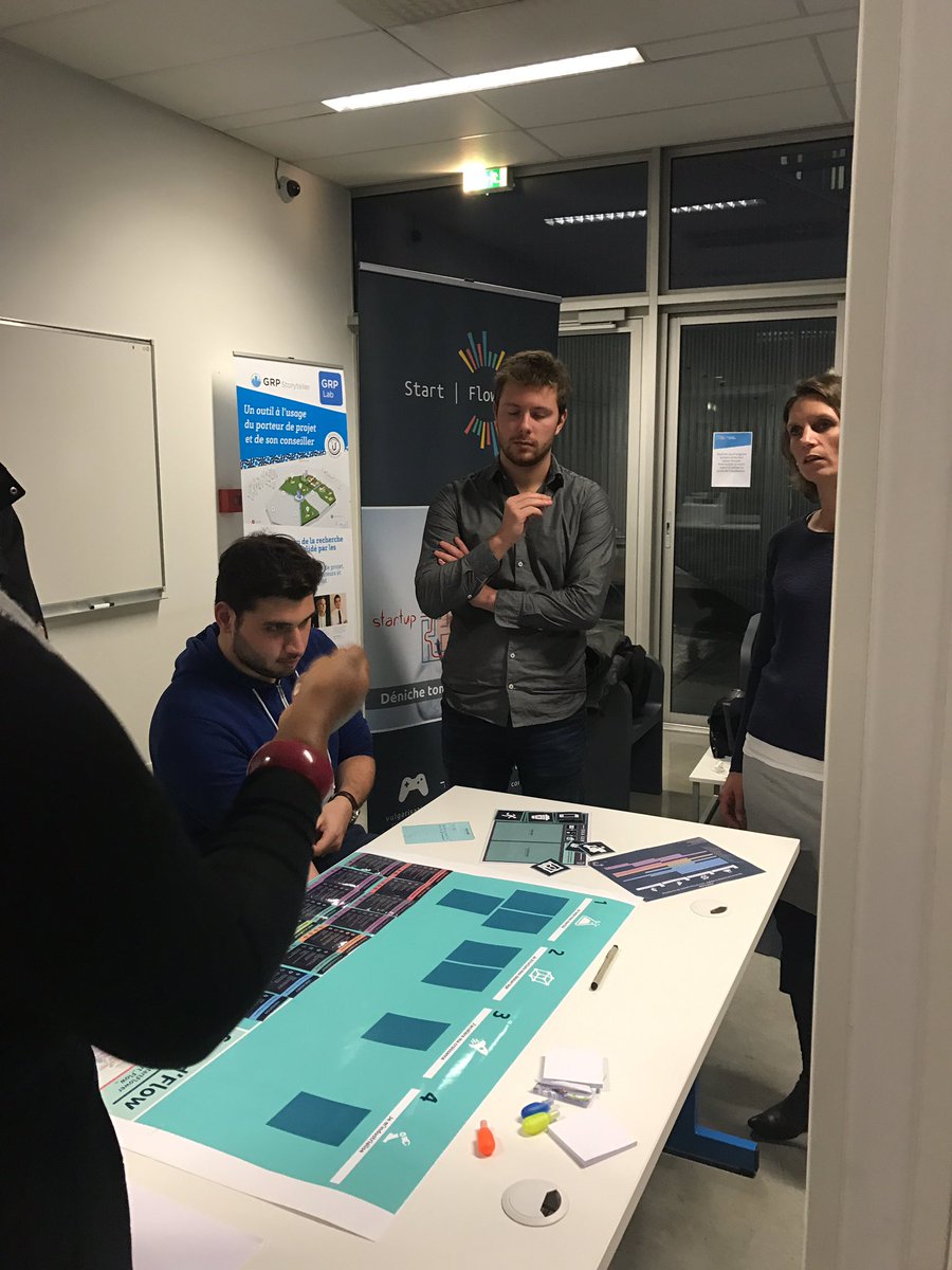 Oussama_Azb's tweet photo. L'état de flow est parmi nous #speedflow @UBee_Lab @Start_FLow_ #speedUpper #serousgame #financement #Startup #entreprises https://t.co/blV7HXaEua