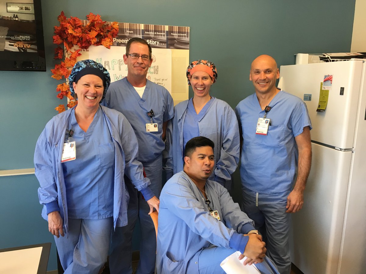 TerryHo91994348's tweet photo. Our awesome rad techs at Saxony cath lab! https://t.co/RuwlVhdRn3