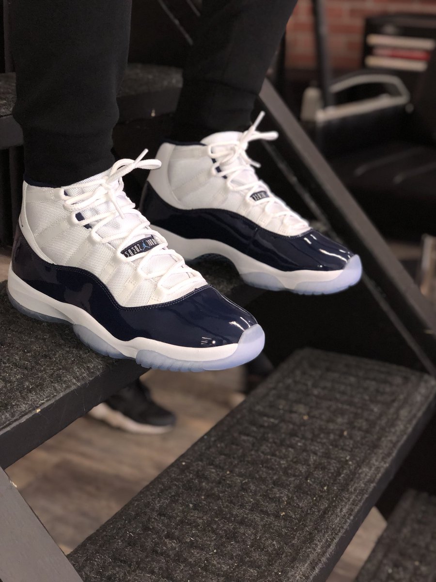 snipes_usa's tweet photo. NEW #KicksandFits episode for the @Jumpman23 #AJ11 Midnight Navy reviewed by celebrity barber @RDB215... 👟💈 https://t.co/cncQduacbJ