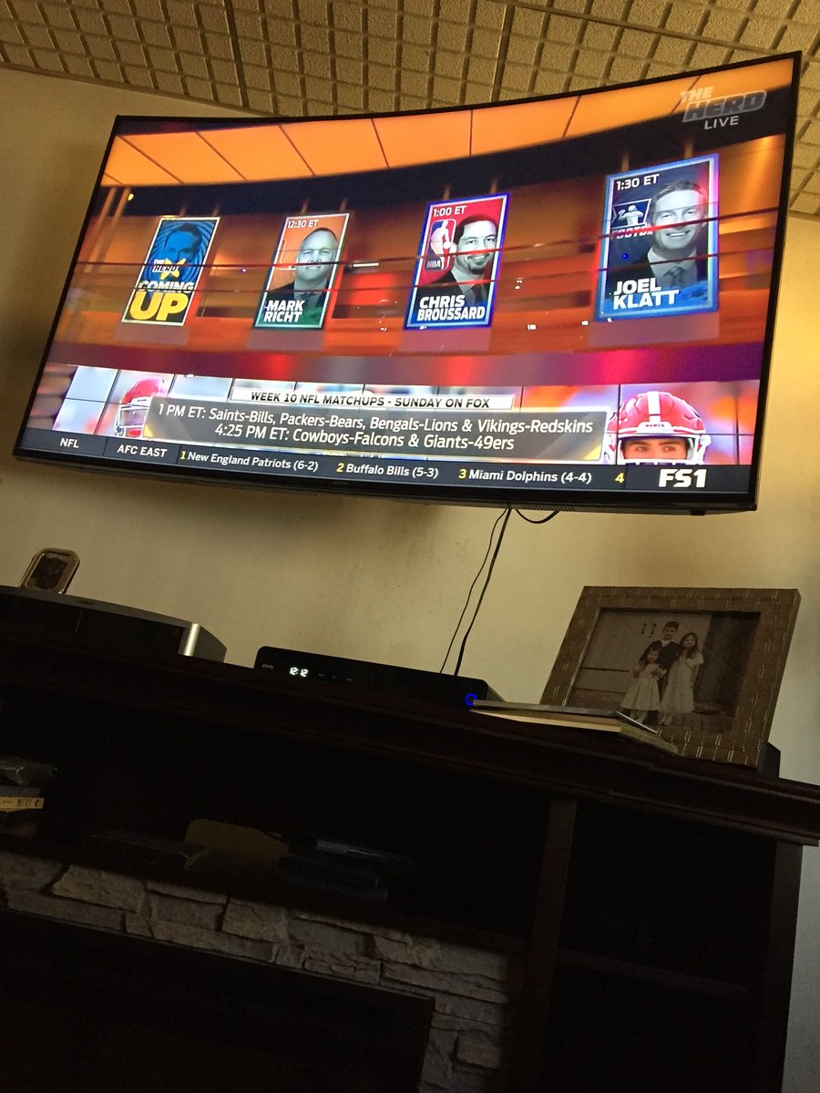 Argonutz's tweet photo. @TheHerd Lions plays Browns this week not Bengals. #NFL  #Day2 #FS1 https://t.co/toWUBpGlSp