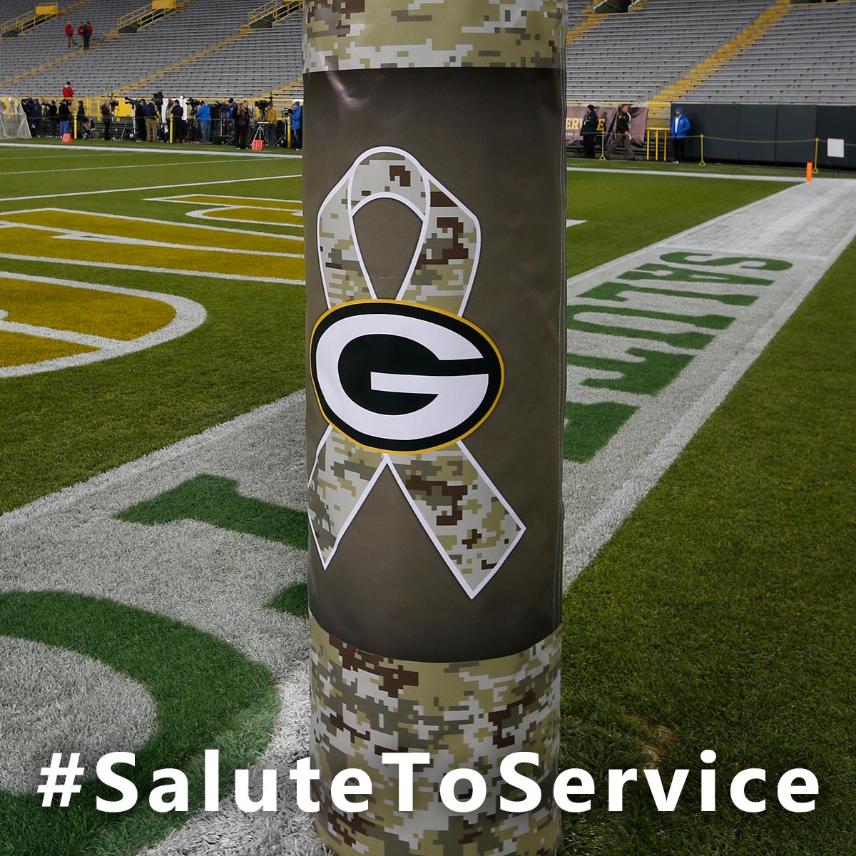 packers's tweet photo. The @NFL is donating $5 to military non-profit partners for EVERY use of #SaluteToService on Twitter.

RETWEET!

https://t.co/2iHnLnZ3kR https://t.co/x1lhrOAc9R