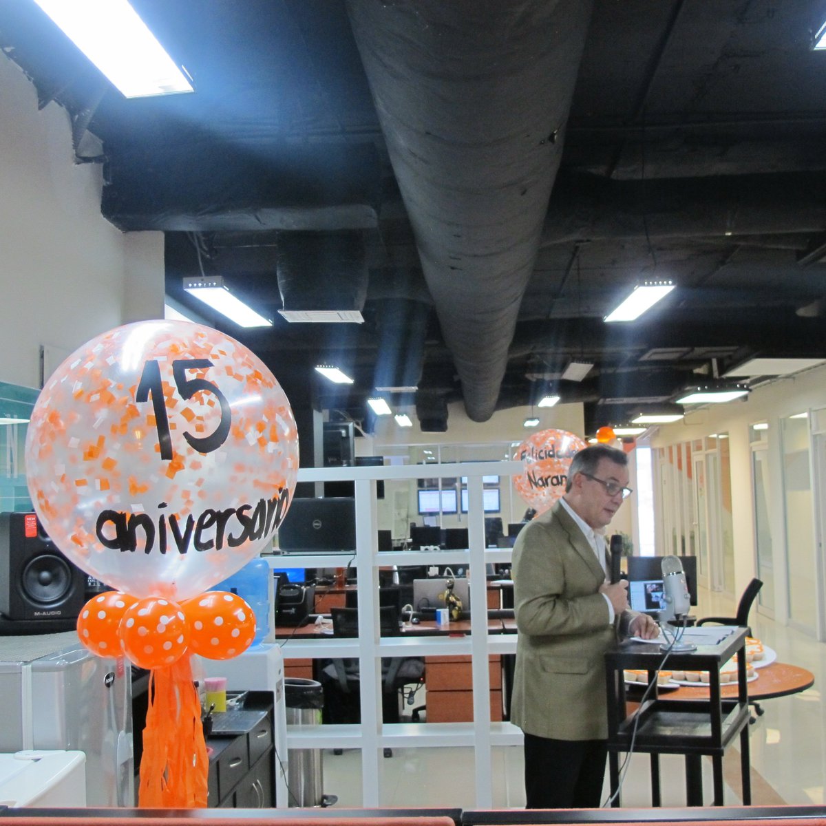 NaranyaGroup's tweet photo. "FELICIDADES @NaranyaGroup" 
#15ANIVERSARIO #FamiliaNARANYA https://t.co/7m93Jm0i48