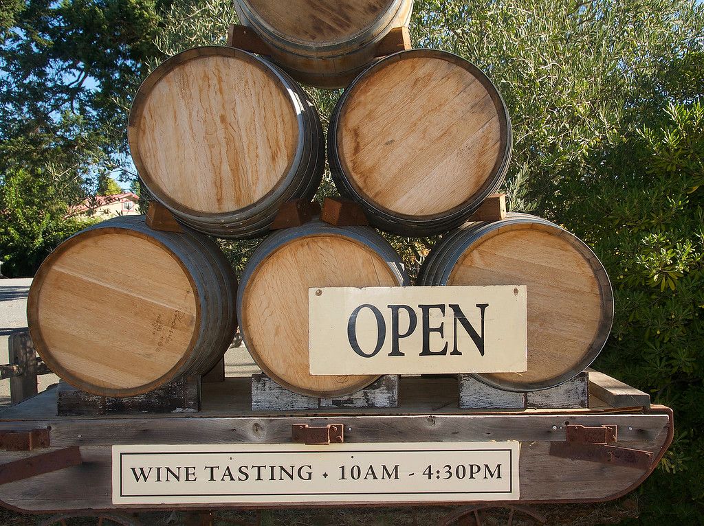 AngelsWorldwide's tweet photo. Napa Valley and Sonoma County wineries are open for business...and #AngelWW can take you there! https://t.co/e5g26NbKoV #SupportWineCountry https://t.co/3I1fHC9027