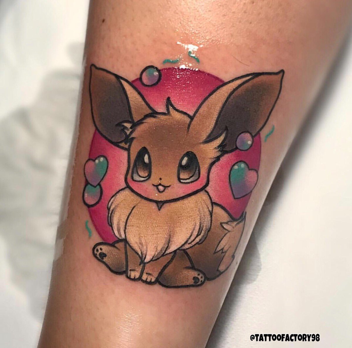 Tattoofactory98's tweet photo. ¡Seguimos trabajando!💉
 ¡Nuevo tattoo! # tattoocolors 
Mis favoritos para tatuar, en nada subo nuevos modelos de copics y diseños 🍰🍉  

Contacta con nosotros:
tattoo_factory@icloud.com

#tattoo #tattoos #design #tattoofactory #elche #design #valencia #killerink #inktattoo https://t.co/zlBGRlEYkc