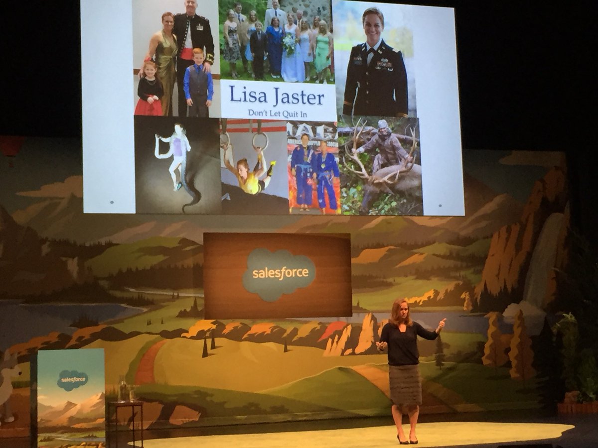 SFWonderWoman's tweet photo. The INCREDIBLE #DFTrailblazer and #ArmyRanger Lisa Jaster presenting to #Vetforce, #RangersLeadTheWay #NeverQuit! https://t.co/uQptkRtqzQ