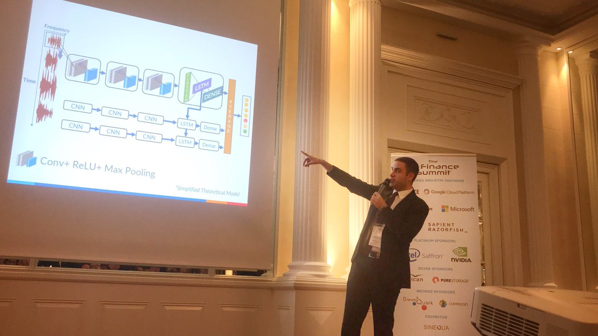 à l’#AISummit avec <a href="/charbelfa/">Charbel Fakhry</a>, consultant <a href="/Meritis/">Meritis</a> qui présente ses travaux sur la reconnaissance des émotions au Crédit Agricole