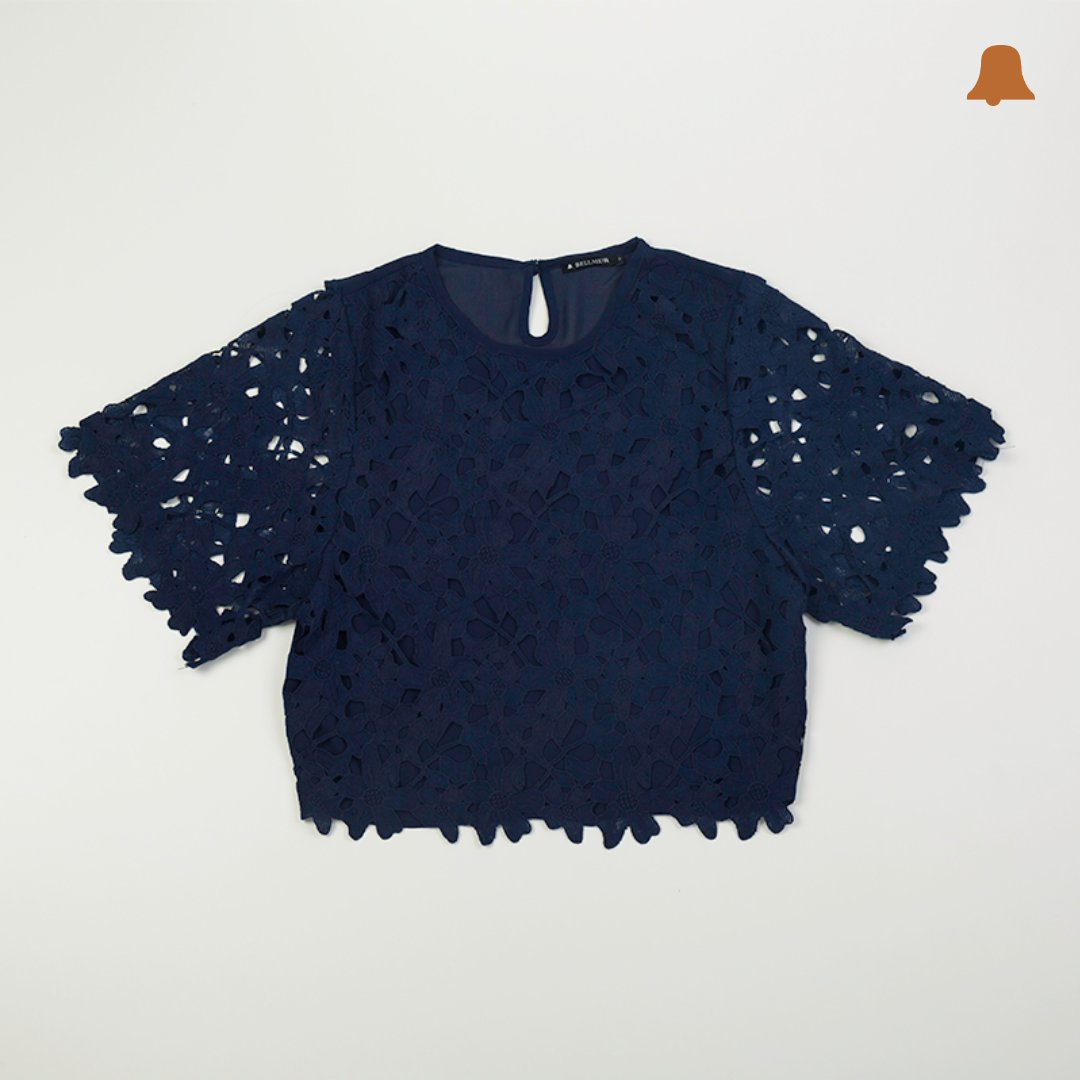 Bellmur's tweet photo. Encontrá nuestra Blusa Pina en #BELLMURHOUSE, Solano García 2485 esq. Ellauri de lunes a sábados de 10 a 20 hrs. 15% Off con ScotiaBank 💳 https://t.co/n3wtd16hSj