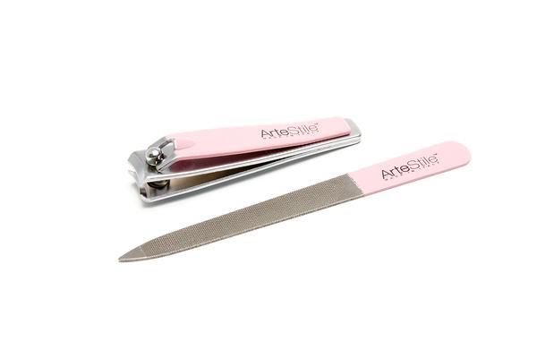ArteStile's tweet photo. Upgrade your nail care routine with the #ArteStile Manicure Set in Rose: https://t.co/J7gjnSWhhh https://t.co/TbFYALd2gG