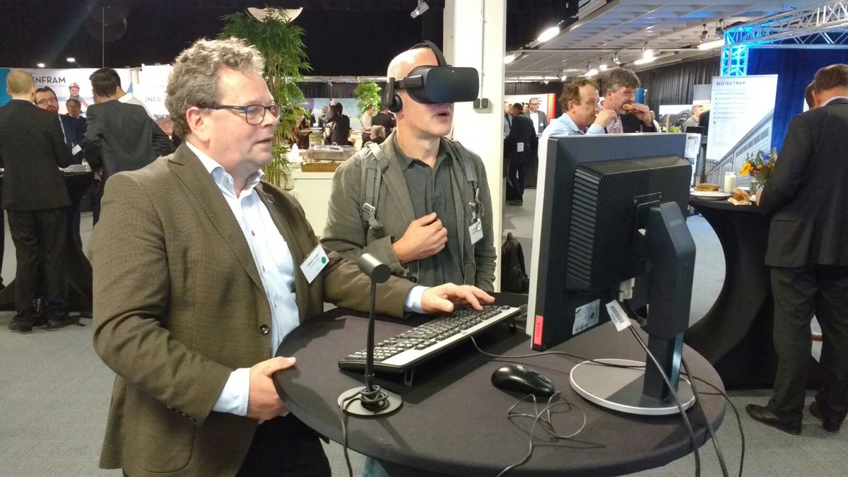 WitteveenBos_VR's tweet photo. Today we presented our VR-soundwall model at a conference, making it able to switch in hights, materials and points of view. See and hear the future situation in 3D! https://t.co/aGYUUnkreM
