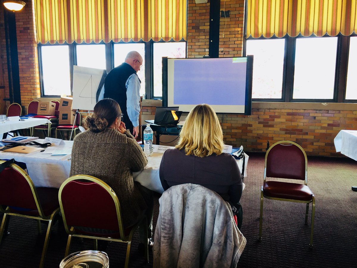 tririverscc's tweet photo. Education and community leaders assist @tririverscc with their strategic visioning process. #planningfuture #TRCCAmazing https://t.co/FSG6S3tP29