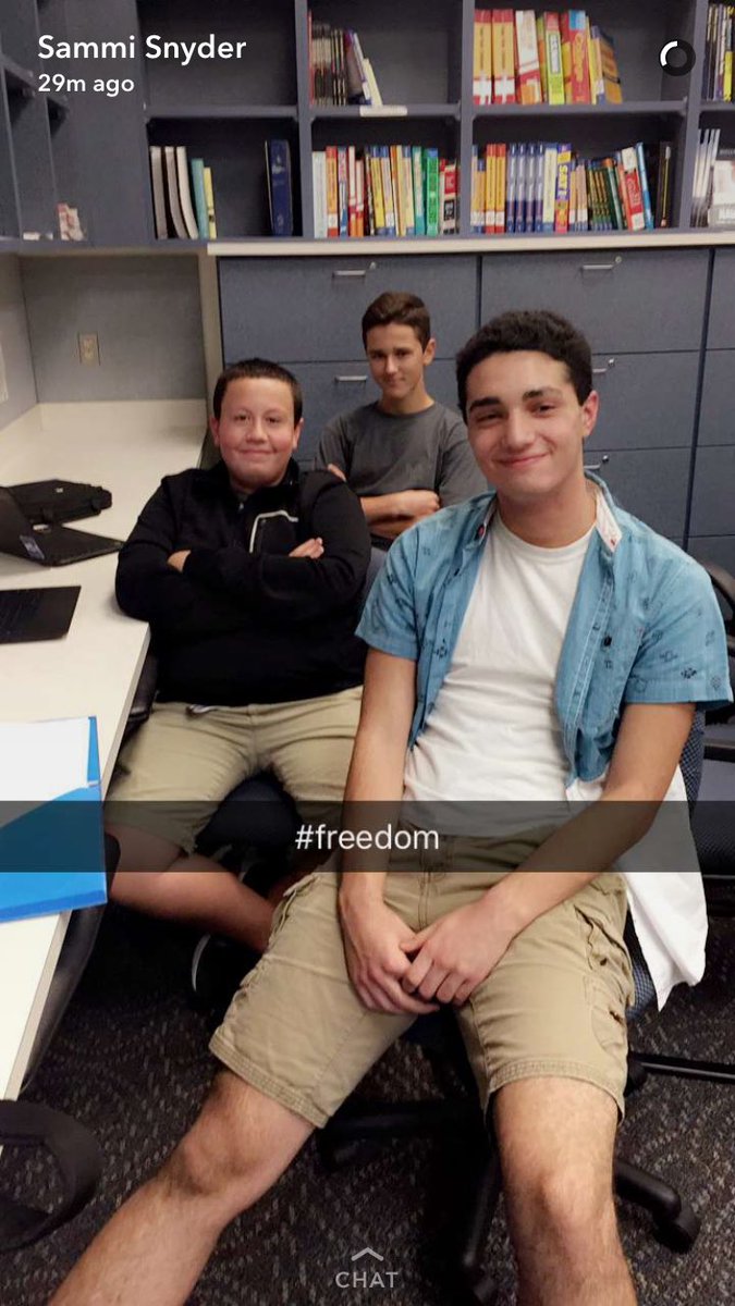 Dingus_Nard's tweet photo. #freethegoons #1year https://t.co/bt5E3ImE0i