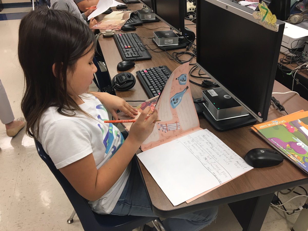 msmonicagarza's tweet image. Yesterday was a fun day full of activities at @NISDGlenoaks Learning Tree! #WriteBrain #Catch #GirlsOnTheRun #NISDInspired