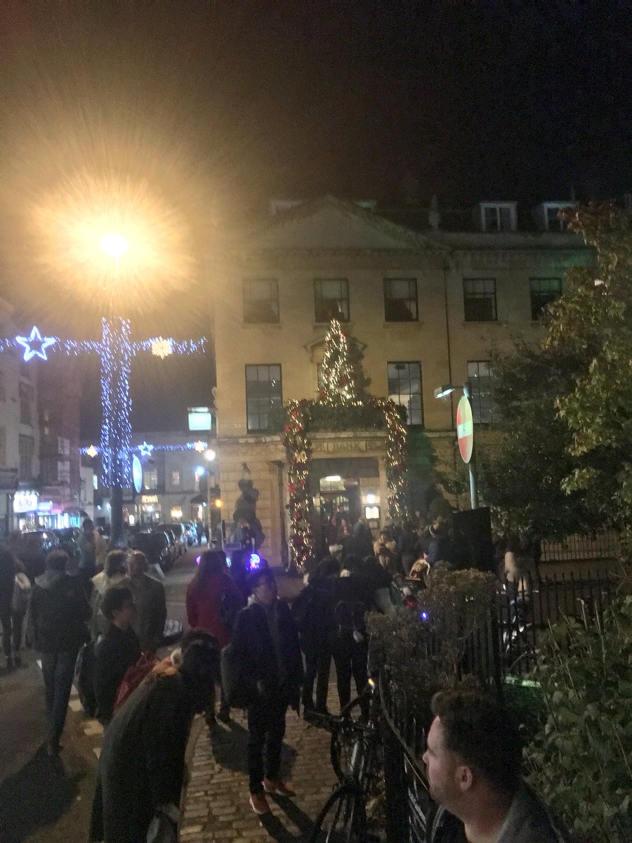 #CliftonVillage #ChristmasTree light switch on. 18:30! If you’re near, swing on by.. #mulled woke. Special guests. #fun :) <a href="/BBCCiN/">BBC Children in Need</a> 😁👍😁