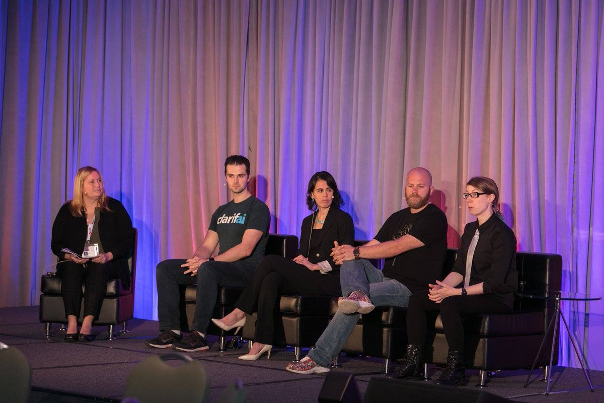 clarifai's tweet photo. Missed our CEO @MattZeiler's AI panel at @CIXCommunity's #CIX2017? To listen, navigate to Session Files https://t.co/hktVdNz2Bd https://t.co/qKrb61V7n0