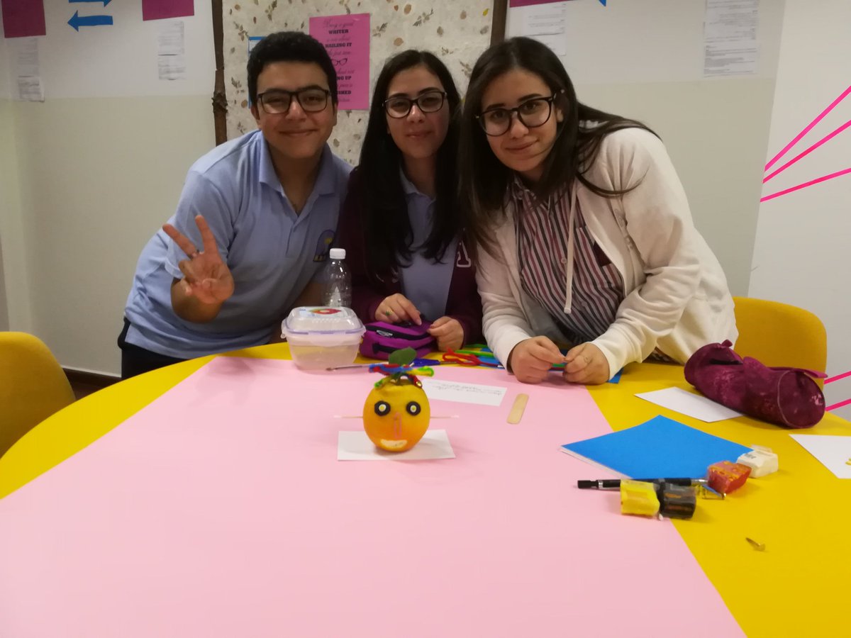 dbouk_zeina's tweet photo. Un #article18 teaching about religious freedom in a religiously diverse and conflicting community is possible @Hhhsinfo #HardwiredGlobal https://t.co/SPpU0D64Ne