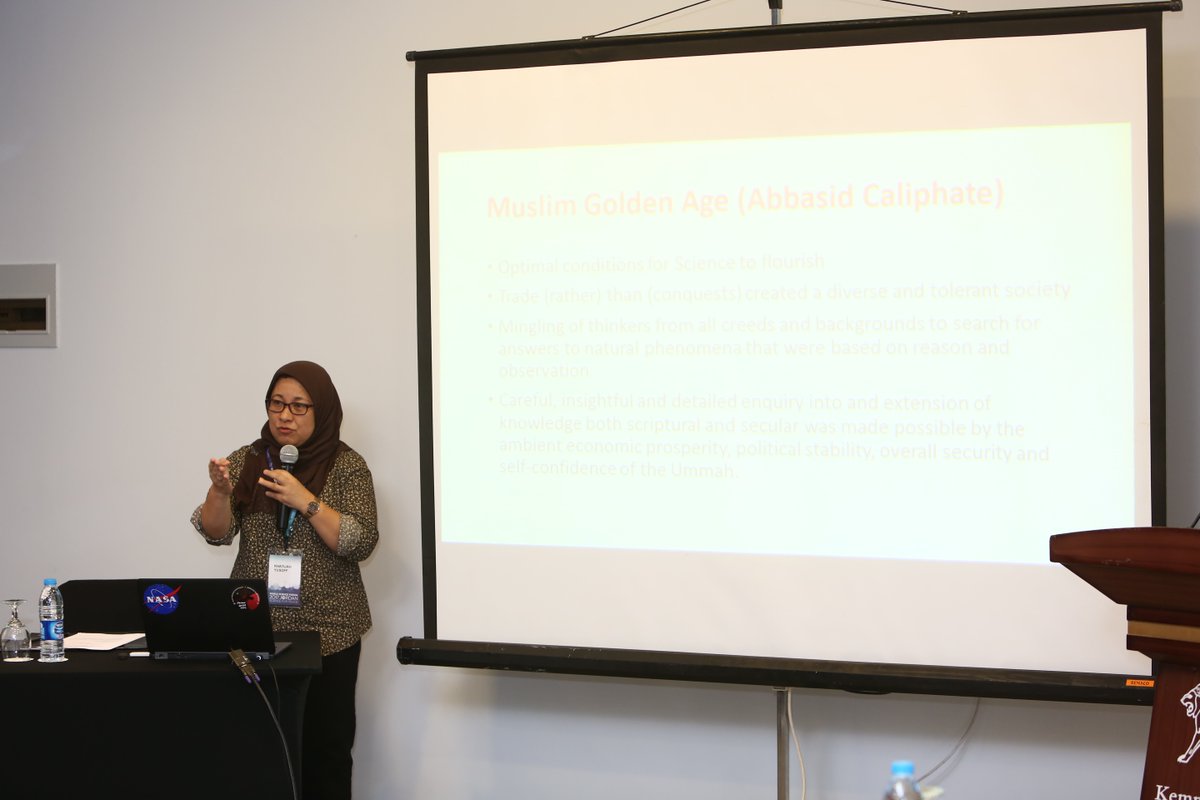 MuslimScience's tweet photo. Prof. Khatijah Yusoff sharing her presentation during the Muslim Science Task Force on Culture of Science in #Amman Jordan today #MSTF17 #ScienceForPeace #WSFJo @WorldSciForum @uputramalaysia https://t.co/3zGowHcyA8