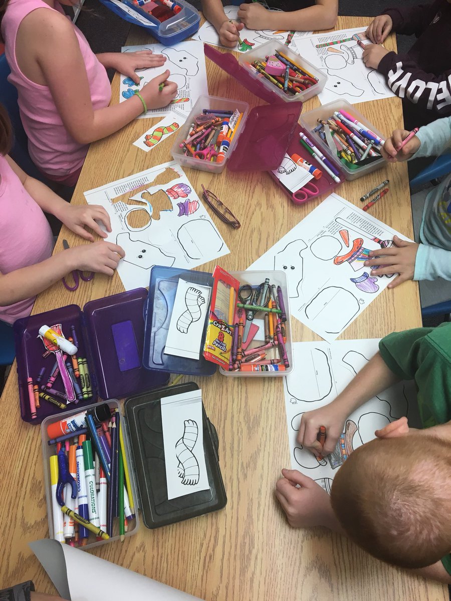 chawpe71's tweet photo. Rainy day recess - cards for Jacob @melissa_penwell @LibertyELaisd #actsofkindness https://t.co/CntaIau9IP