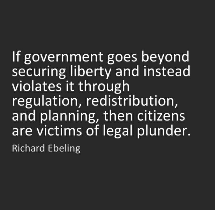 LarrySharpe's tweet photo. In New York, our government suffocates us with regulations. Free up the regulations, which frees up the market. Imagine the prosperity New York can achieve without regulatory suffocation. #FreeMainStreet #Sharpe4Gov #aNewNY #libertarian #NY #regulations https://t.co/vu93nJ4KA1