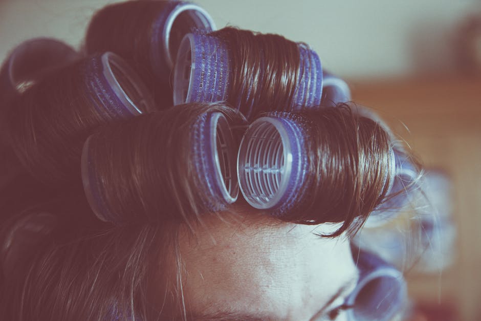 UltimatebList's tweet photo. Looking for some hair-styling motivation for the holidays? Check out these Vloggers for inspiration! 
👉👉👉 https://t.co/xqZTiweVQQ 💋 https://t.co/vFN3mYzcis