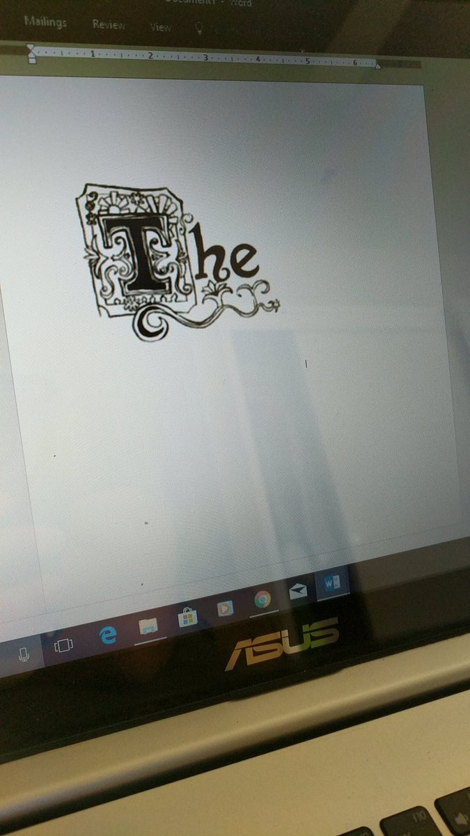 LittleBigRJ's tweet photo. Everytime I begin writing an essay for school โ๏ธ #procrastination #SpongeBob #ese #doublespaced #TimesNewRoman https://t.co/vSjxdMwNvU