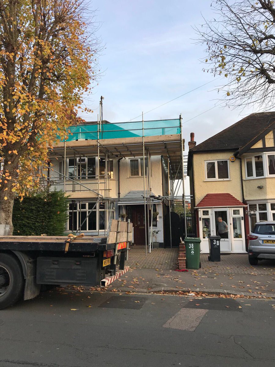 ASLScaff's tweet image. Ready for our partners to start the loft conversion!! #scaffolding #lofts #framework