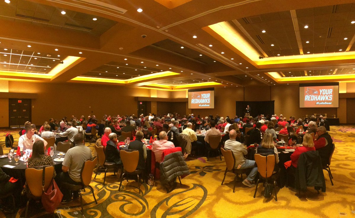 RedhawksClub tweet picture