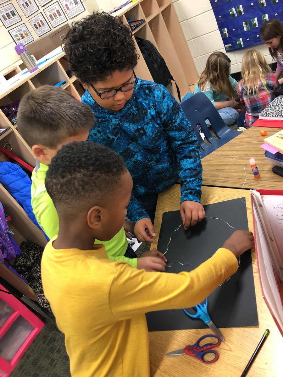 kawilliams1701's tweet photo. It’s #NationalSTEMDay ! We’re being engineers today and building realistic spider webs using only dental floss and scissors!! #pvestem https://t.co/87ECiIP3mj