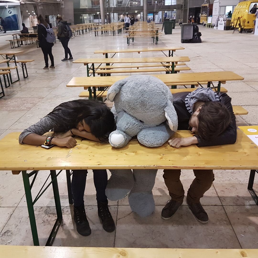 Phew, what a day at the <a href="/WebSummit/">Web Summit</a>! Thank you all for coming out to talk to us - now it's time for a nap... and for some drinks! #madumbo