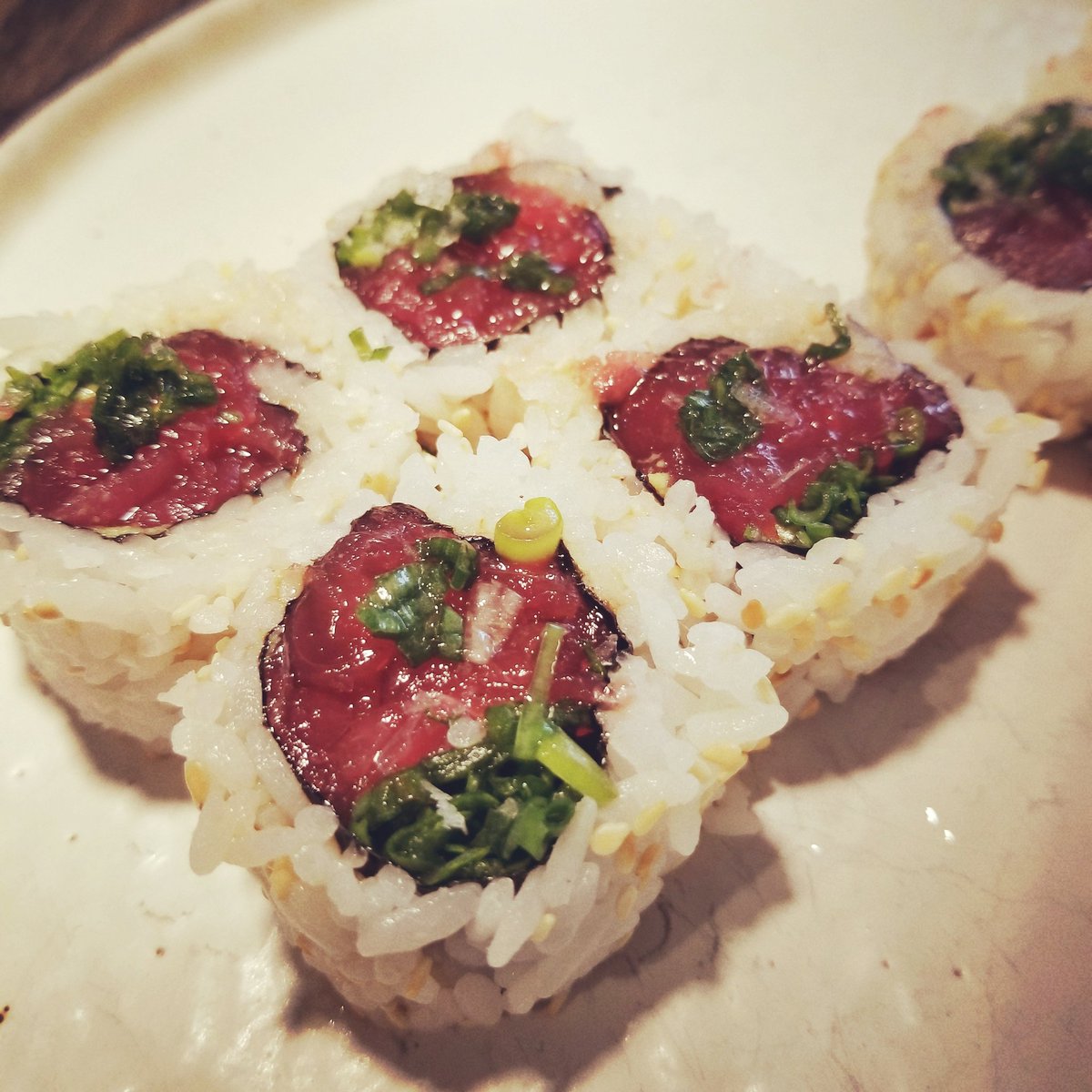 BoGnarleey's tweet photo. Come and eat some of my new new https://t.co/NwNvDqoOa2