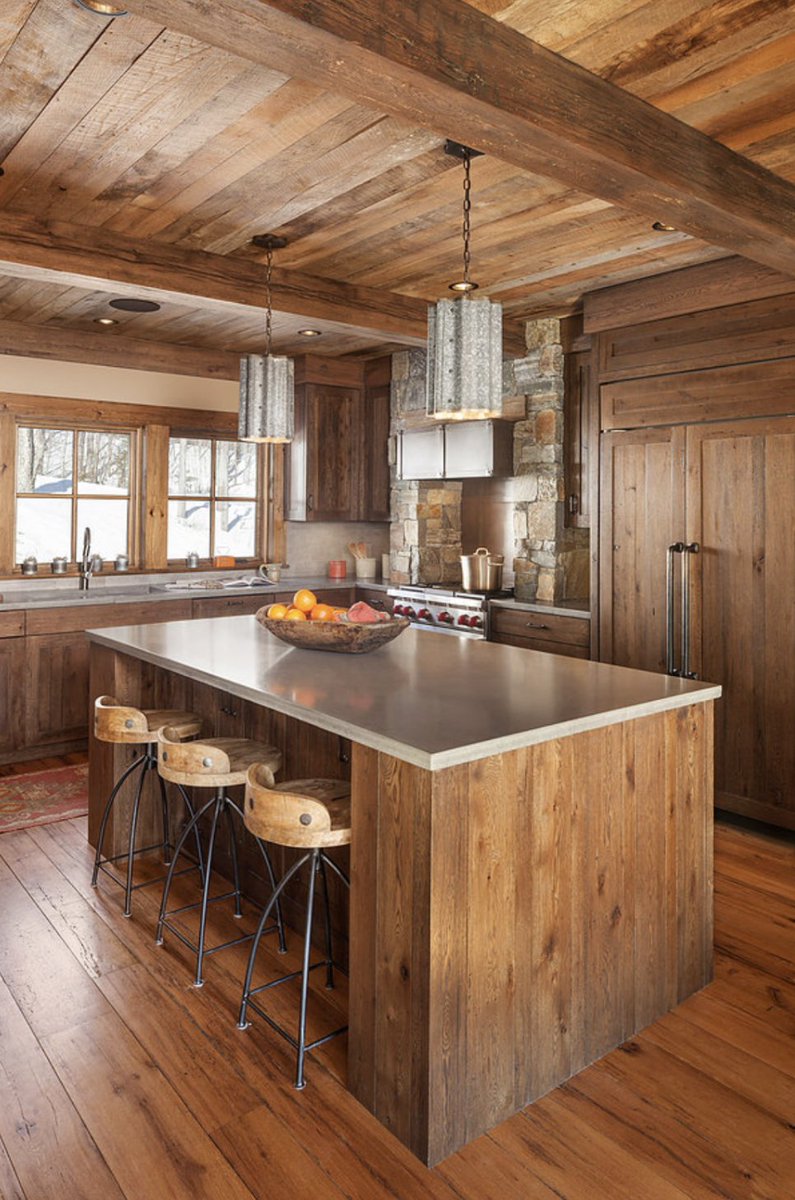 BostonDesignMag's tweet photo. One of our favorite #RusticKitchens with #ExposedWoodBeams by Rob Bramhall #Architects: https://t.co/At1IjAK2mr https://t.co/Hua6v98XiG