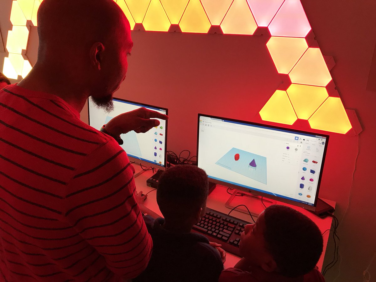 MSCSK12's tweet image. We challenge students to “think outside the box,” but thanks to a partnership with @Cloud901TeenLab, @CummingsEagles1 have a unique #BuildingBox learning environment for all their STEM activities!